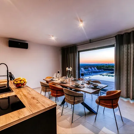 Stressless Villa Smokovic