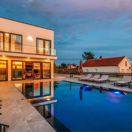Villa Stressless *